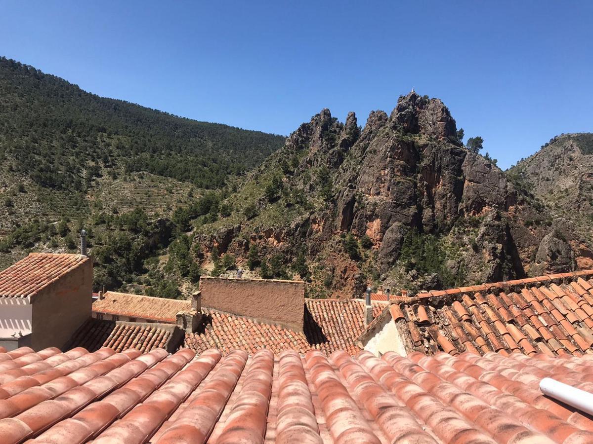 Alojamientos Rurales Entre Rocas อัยนา ภายนอก รูปภาพ